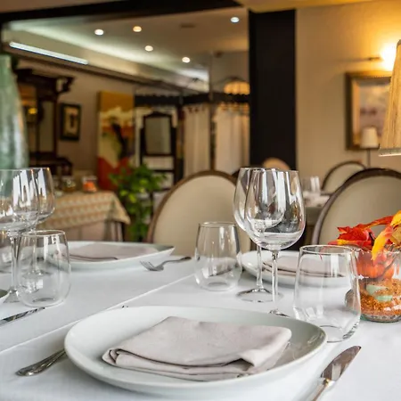 Hotel Esteba-3